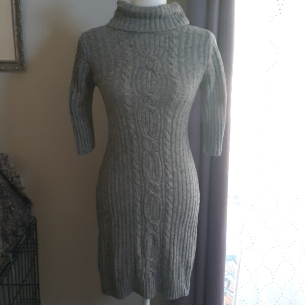 🖐️3/$15🖐️ Old Navy, Grey Sweater Dress, Small